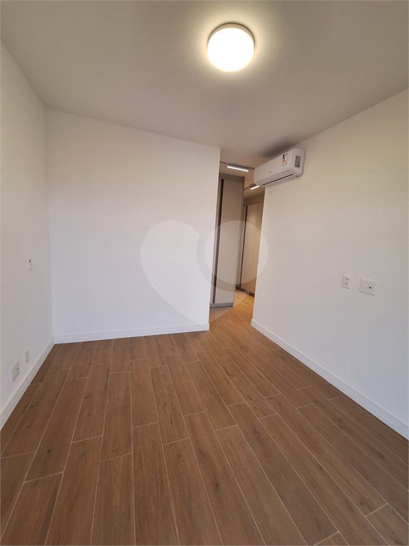 Apartamento à venda com 3 suítes em Sumarezinho, São Paulo, SP