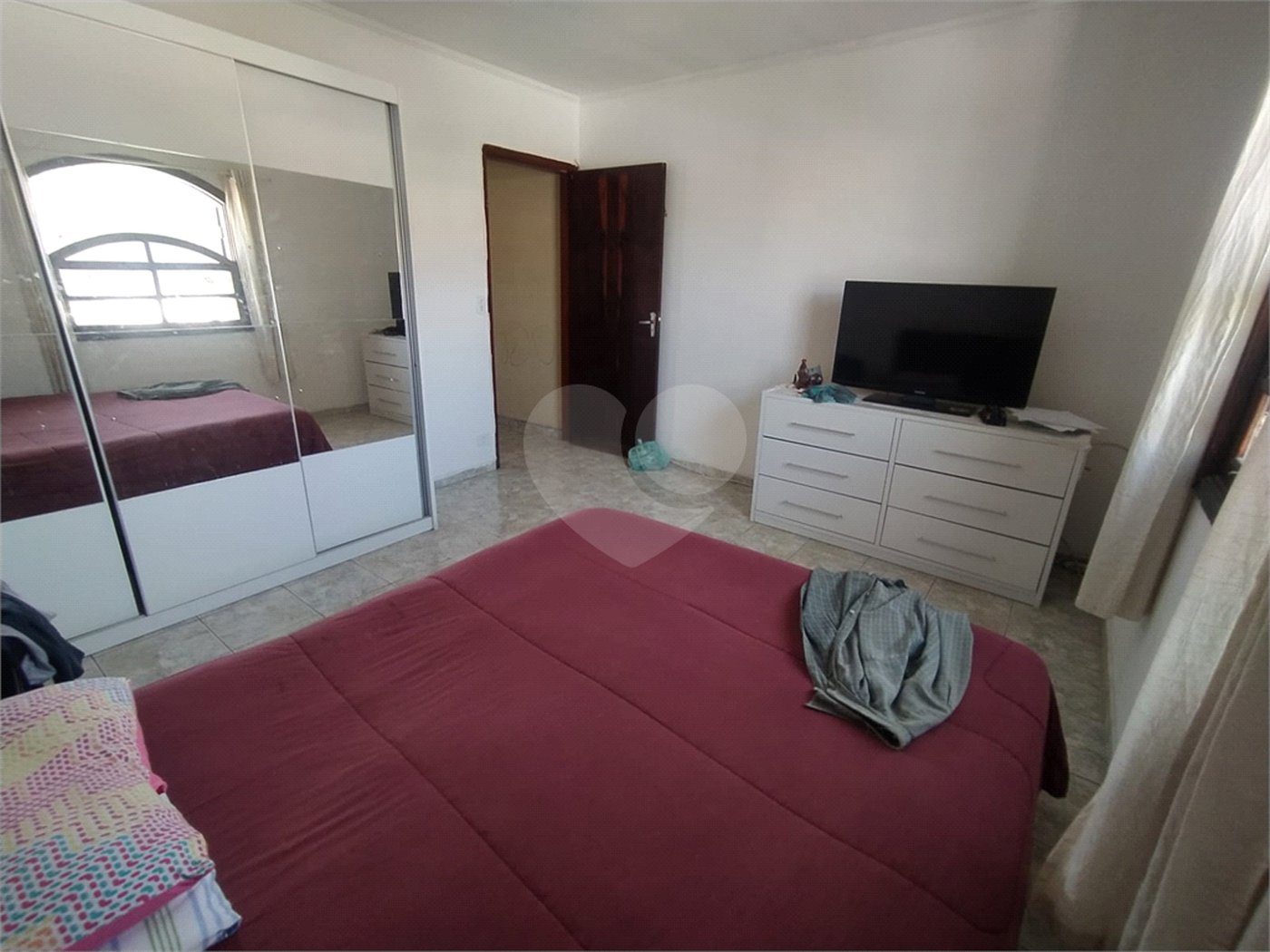 Sobrado à venda com 3 quartos, sendo 1 suíte, em Tremembé, São Paulo, SP