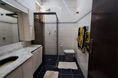 Sobrado à venda com 3 quartos, sendo 1 suíte,  em Vila Romana, São Paulo, SP
