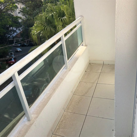 Apartamento à venda com 3 quartos, sendo 1 suíte,  em Cambuci, São Paulo, SP