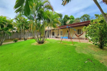 Casa à venda com 3 quartos, sendo 1 suíte, em Vista Alegre, Vinhedo, SP