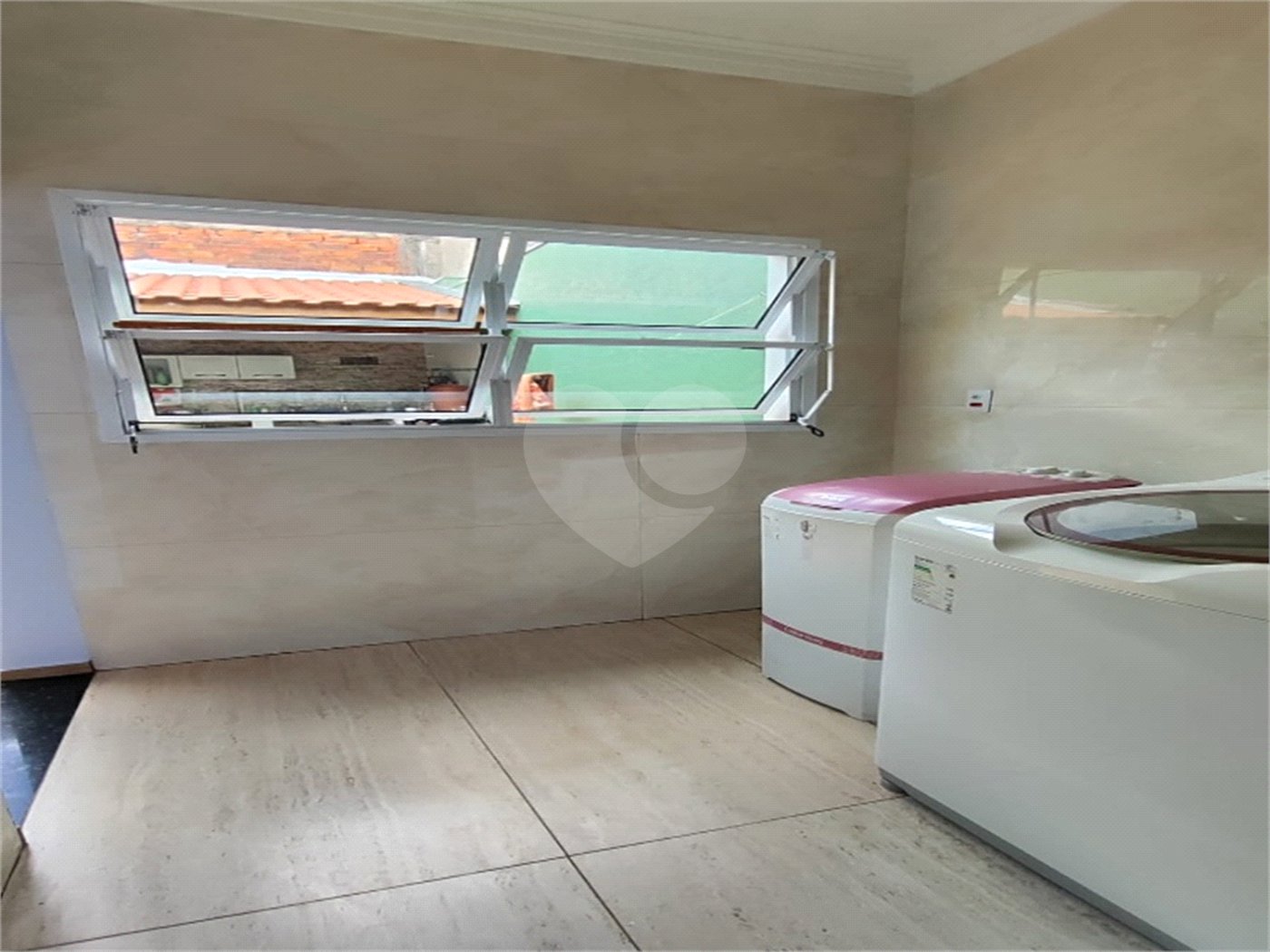Casa à venda com 3 quartos, sendo 1 suíte, em Jardim Europa, Sorocaba, SP