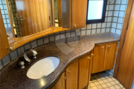 Apartamento à venda com 3 suítes em Água Fria, São Paulo, SP