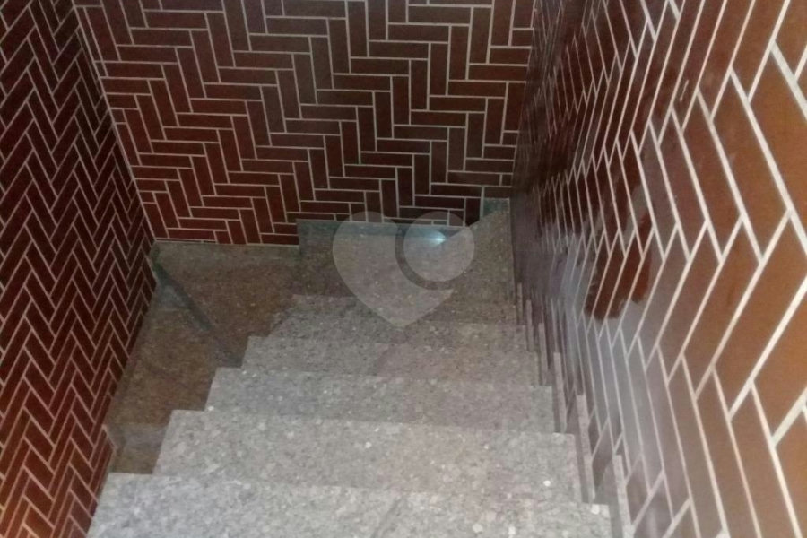 Sobrado à venda com 3 quartos, sendo 1 suíte,  em Horto, São Paulo, SP