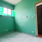 Casa Térrea à venda com 4 quartos, sendo 2 suítes, em Vila Gustavo, São Paulo, SP