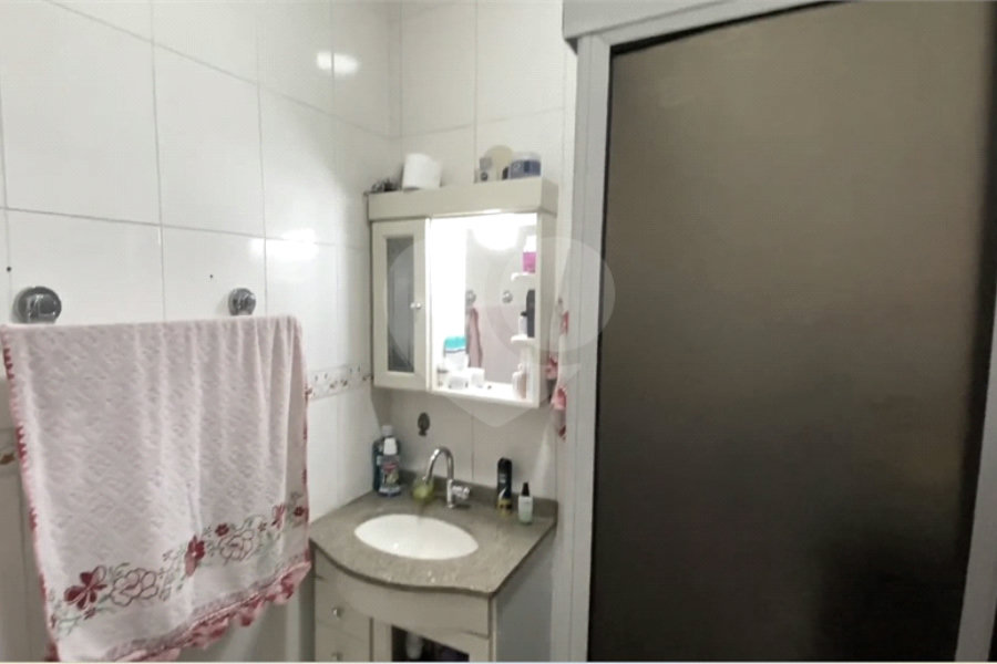 Sobrado à venda com 3 quartos, sendo 1 suíte, em Parque Novo Mundo, São Paulo, SP