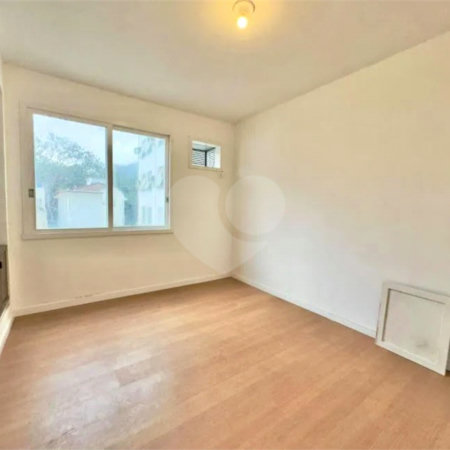 Apartamento à venda com 3 quartos, sendo 1 suíte,  em Leblon, Rio de Janeiro, RJ