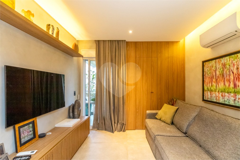 Duplex à venda com 3 suítes em Campo Belo, São Paulo, SP