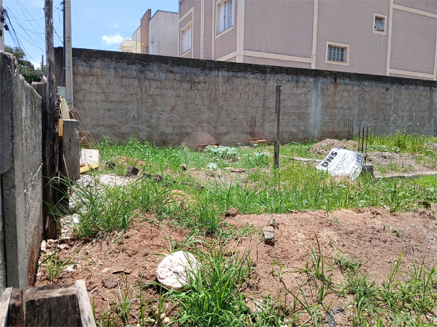 Casa à venda com 2 quartos, sendo 1 suíte, em Jardim das Palmeiras, Atibaia, SP