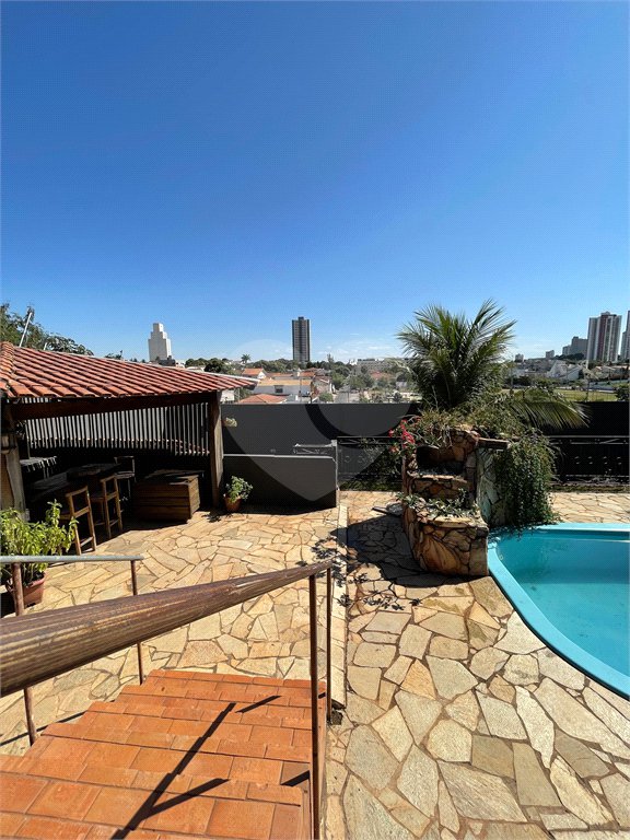 Casa à venda ou para alugar com 4 suítes em Jardim Cuiabá, Cuiabá, MT