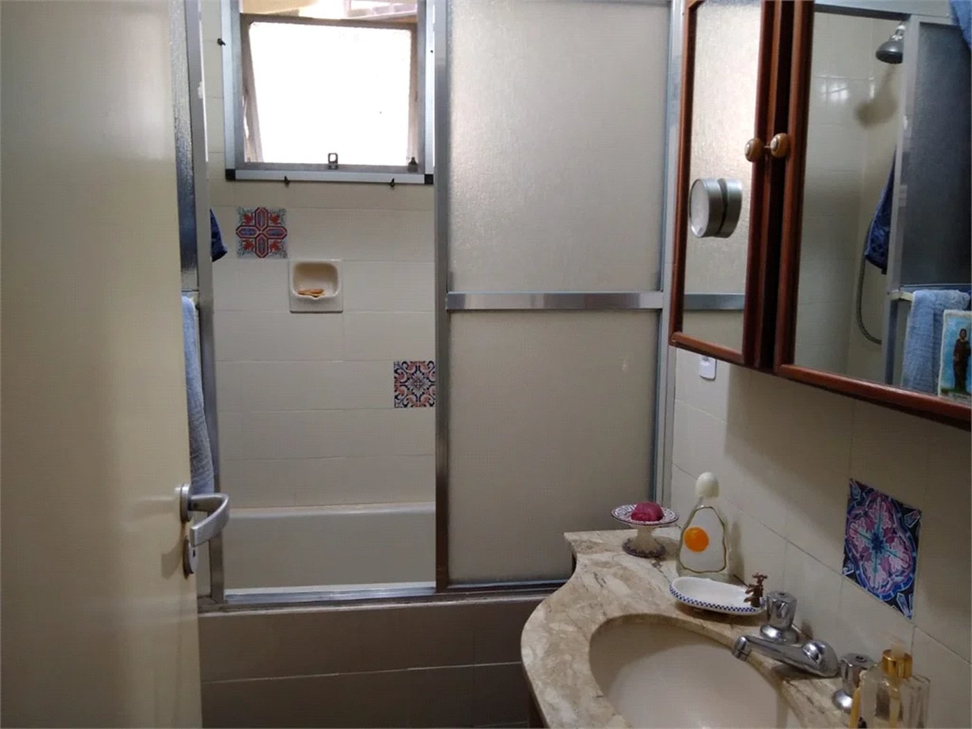 Apartamento à venda com 3 quartos, sendo 1 suíte, em Real Parque, São Paulo, SP