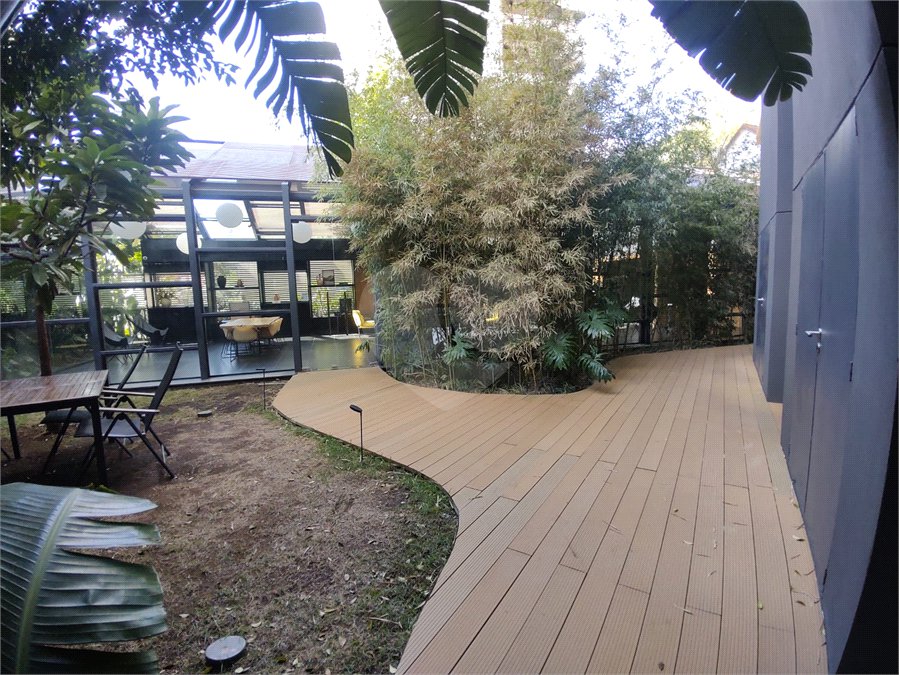 Apartamento à venda ou para alugar com 1 suíte em Jardim das Bandeiras, São Paulo, SP