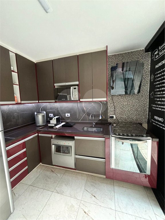Sobrado à venda com 3 quartos, sendo 1 suíte, em Vila Albertina, São Paulo, SP