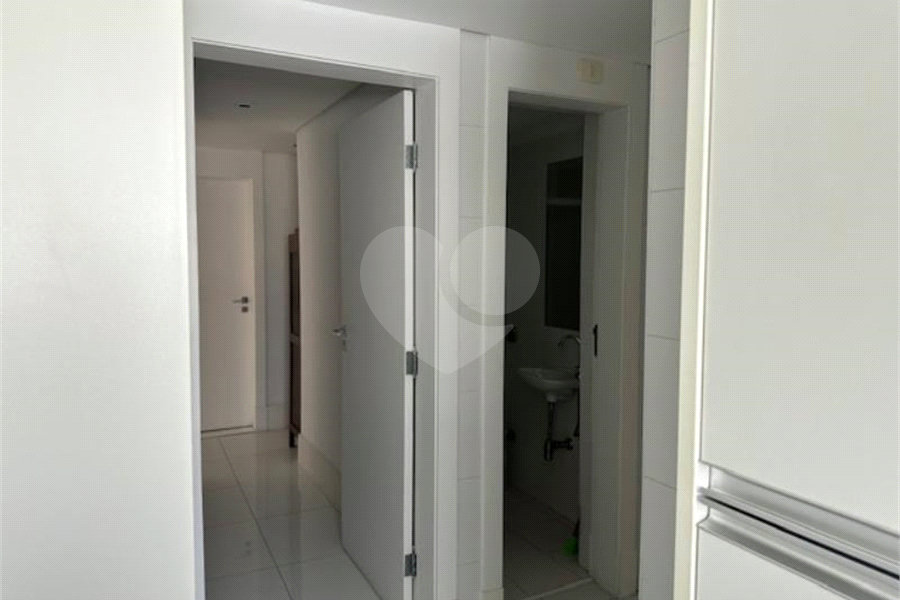 Apartamento à venda com 3 quartos, sendo 1 suíte, em Vila Mariana, São Paulo, SP