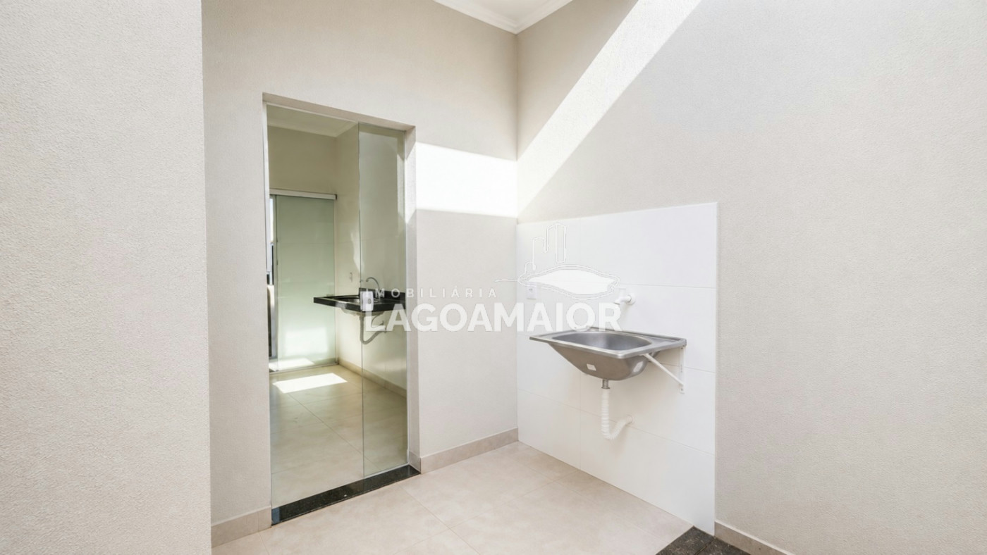 Casa à venda com 2 quartos, sendo 1 suíte,  em Jardim dos Ipes, Três Lagoas, MS