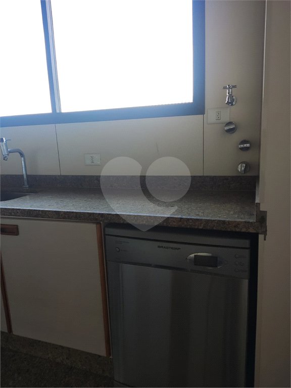 Apartamento à venda com 4 suítes em Moema, São Paulo, SP