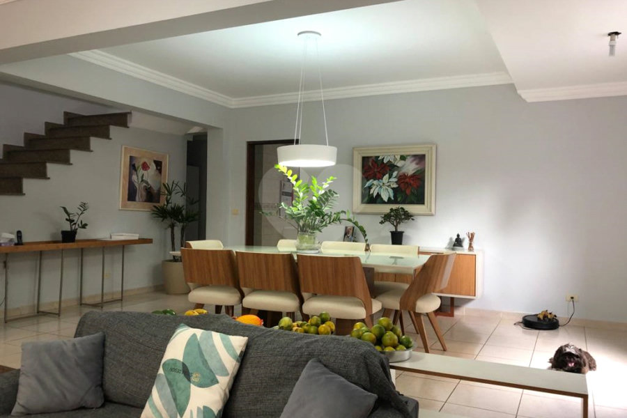 Sobrado à venda com 3 quartos, sendo 1 suíte, em Santana, São Paulo, SP