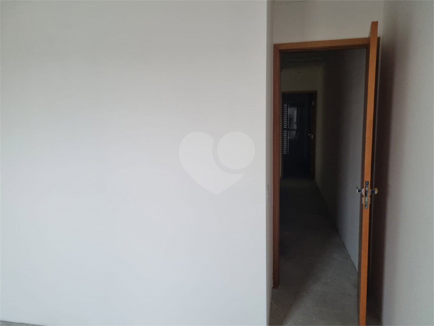 Sobrado à venda com 3 quartos, sendo 1 suíte, em Vila Mazzei, São Paulo, SP
