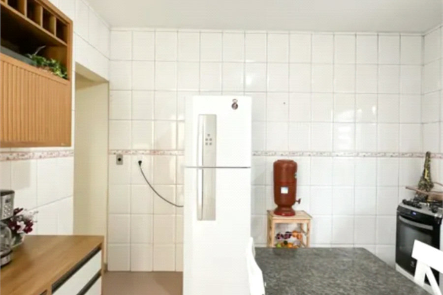 Sobrado à venda com 2 quartos em Jaraguá, São Paulo, SP