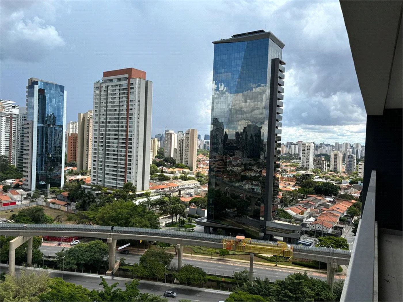 Apartamento à venda com 1 suíte em Vila Cordeiro, São Paulo, SP