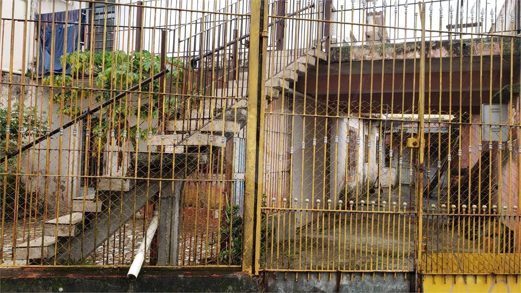 Casa à venda com 3 quartos em Jardim Helena, Ferraz de Vasconcelos, SP