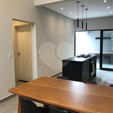 Casa à venda com 3 suítes no condomínio Terras de São Francisco, Sorocaba - SP