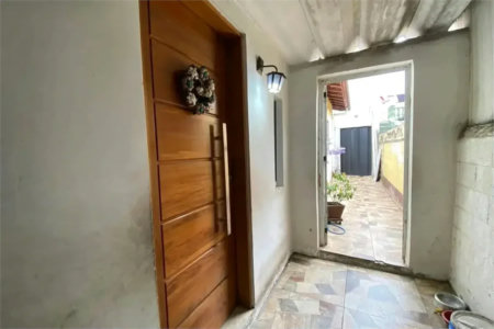 Sobrado à venda com 3 quartos, sendo 2 suítes, em Conjunto Residencial Butantã, São Paulo, SP