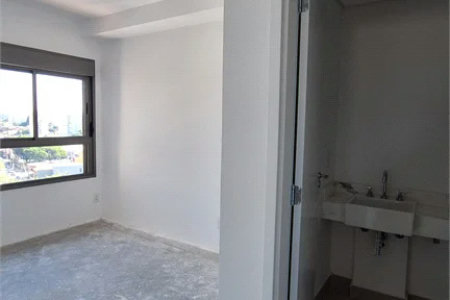Apartamento à venda com 3 suítes em Vila Romana, São Paulo, SP