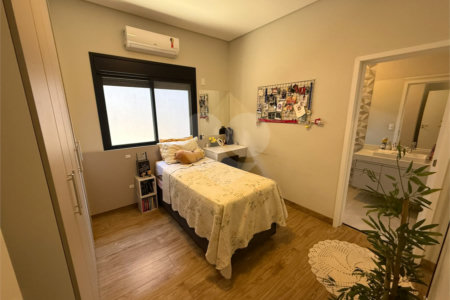 Casa à venda com 3 suítes no condomínio Costa das Areias, Salto - SP