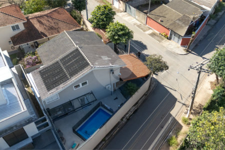 Casa à venda com 3 quartos, sendo 1 suíte, em Jardim Colonial, Atibaia, SP