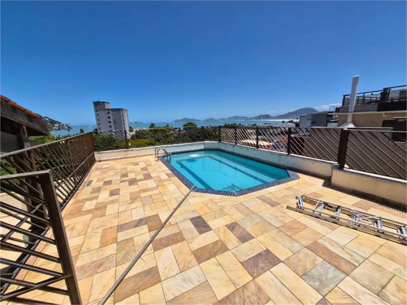 Apartamento Residencial à venda, Loteamento João Batista Julião, Guarujá - AP1261.