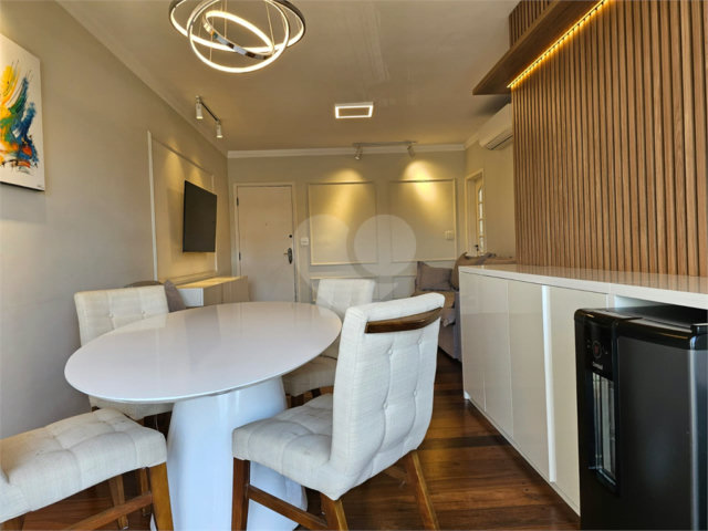 Apartamento à venda com 3 quartos, sendo 1 suíte,  em Santo Amaro, São Paulo, SP