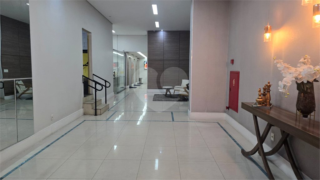 Apartamento à venda com 3 quartos, sendo 1 suíte, em Vila Gustavo, São Paulo, SP