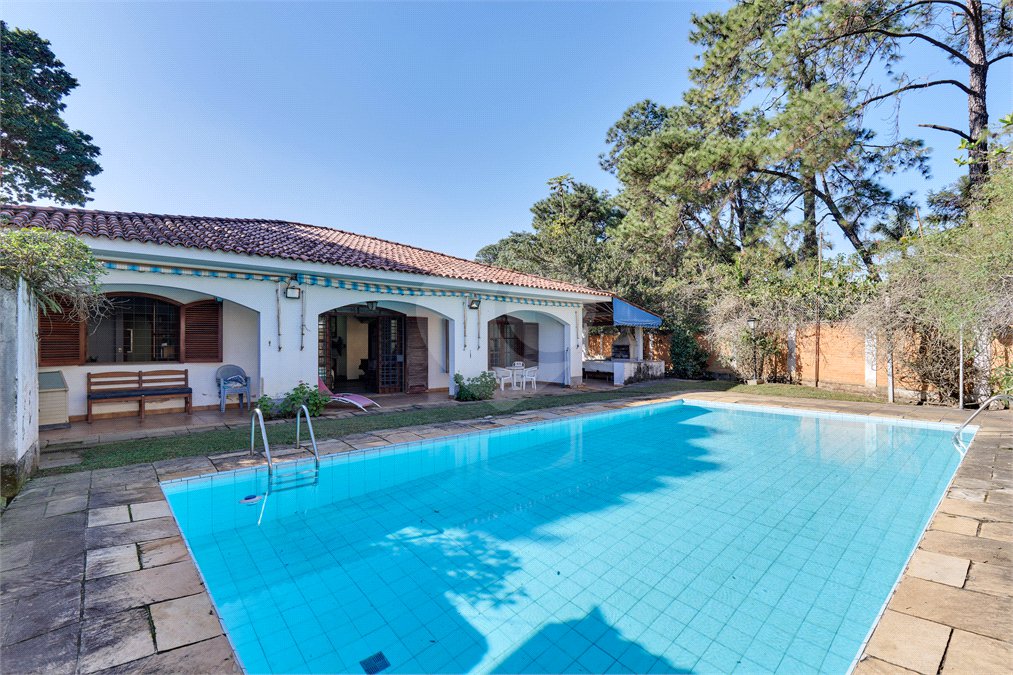 Casa de Vila à venda com 4 suítes em Granja Julieta, São Paulo, SP