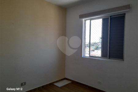Apartamento à venda com 2 quartos em Vila Romano, São Paulo, SP