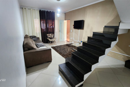 Casa à venda com 3 suítes em Jardim Presidente Dutra, Guarulhos, SP