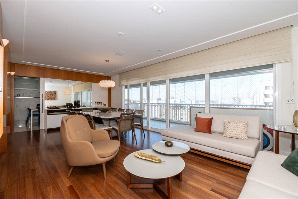 Apartamento à venda com 3 suítes em Sumarezinho, São Paulo, SP