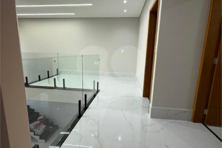 Casa à venda com 3 quartos, sendo 1 suíte, em Vila Joana, Jundiaí, SP