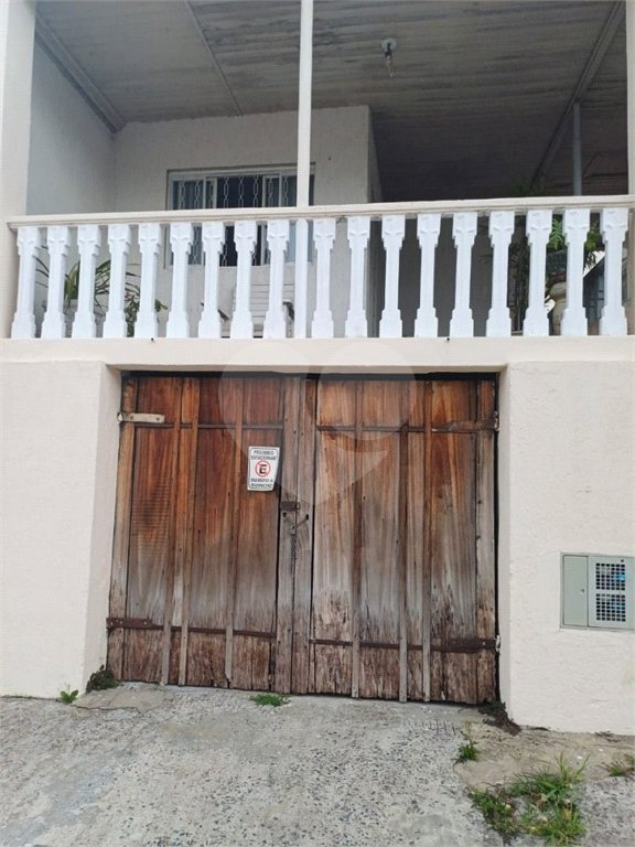 Casa à venda com 4 quartos em Estação, São Roque, SP