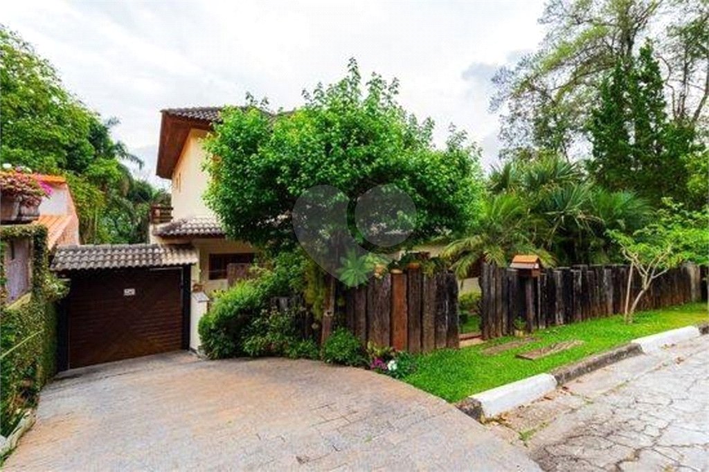 Casa à venda com 5 quartos no condomínio Sausalito, Mairiporã - SP