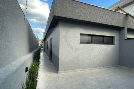 Casa à venda com 3 suítes em Jardim Ipê, Atibaia, SP