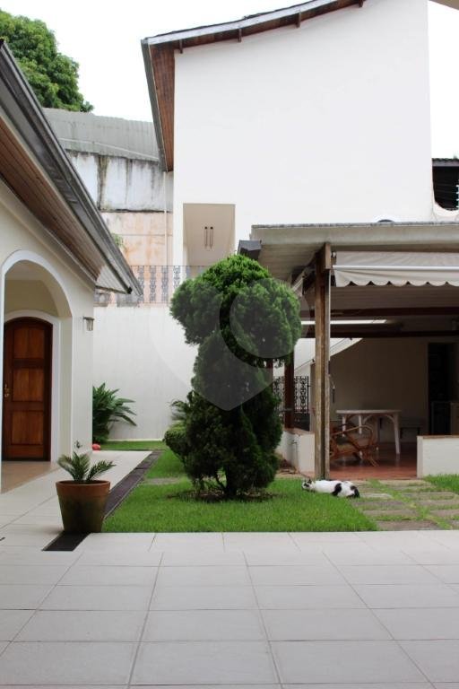 Sobrado à venda com 3 suítes em Tremembé, São Paulo, SP
