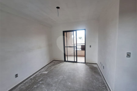 Casa à venda com 2 quartos no condomínio Ângelo Calandrino, São Paulo - SP