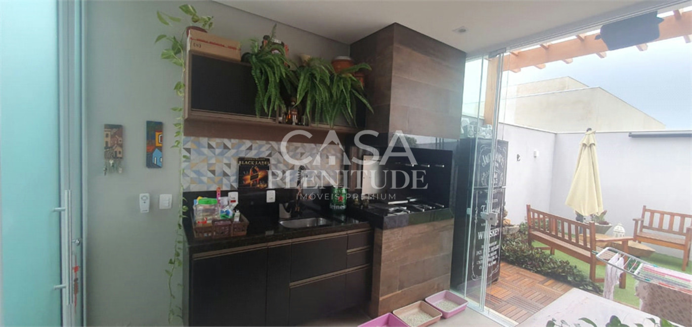 Casa em condomínio à venda com 3 quartos, sendo 1 suíte, em Cajuru do Sul, Sorocaba, SP