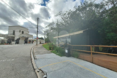Terreno à venda no condomínio Helena Maria, Sorocaba - SP