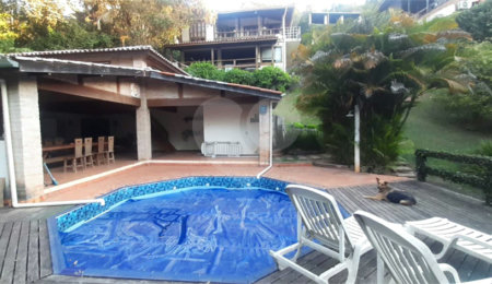 Casa à venda ou para alugar com 4 quartos, sendo 2 suítes,  em Serra da Cantareira, Mairiporã, SP