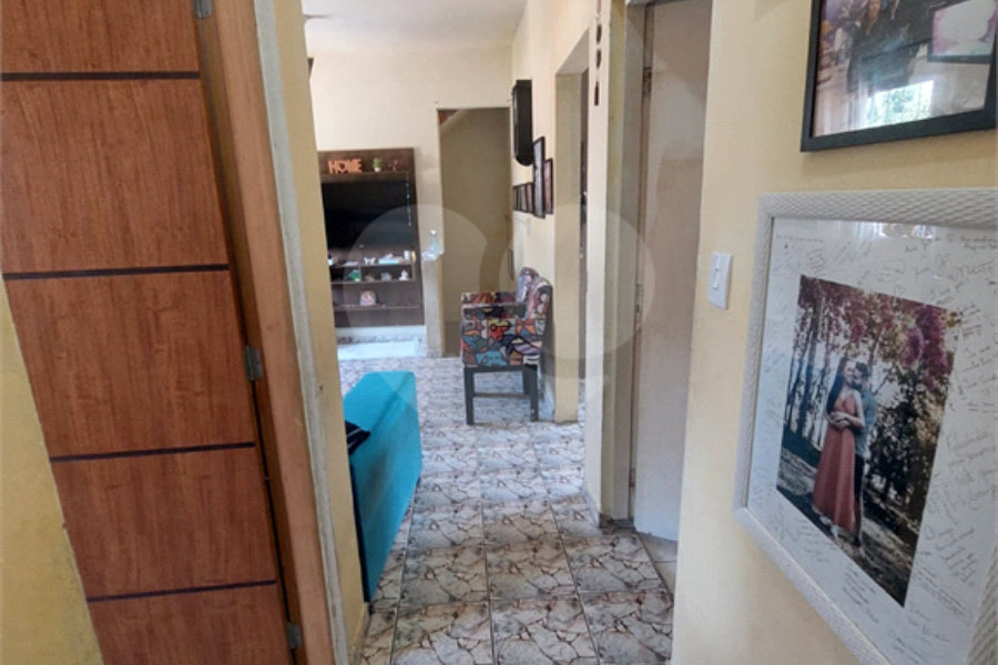 Sobrado à venda com 4 quartos em Vila Clarice, São Paulo, SP