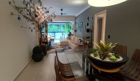 Apartamento à venda com 2 quartos, sendo 1 suíte,  em Pitangueiras, Guarujá, SP