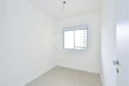 Apartamento à venda com 3 quartos, sendo 1 suíte, em Vila Gumercindo, São Paulo, SP