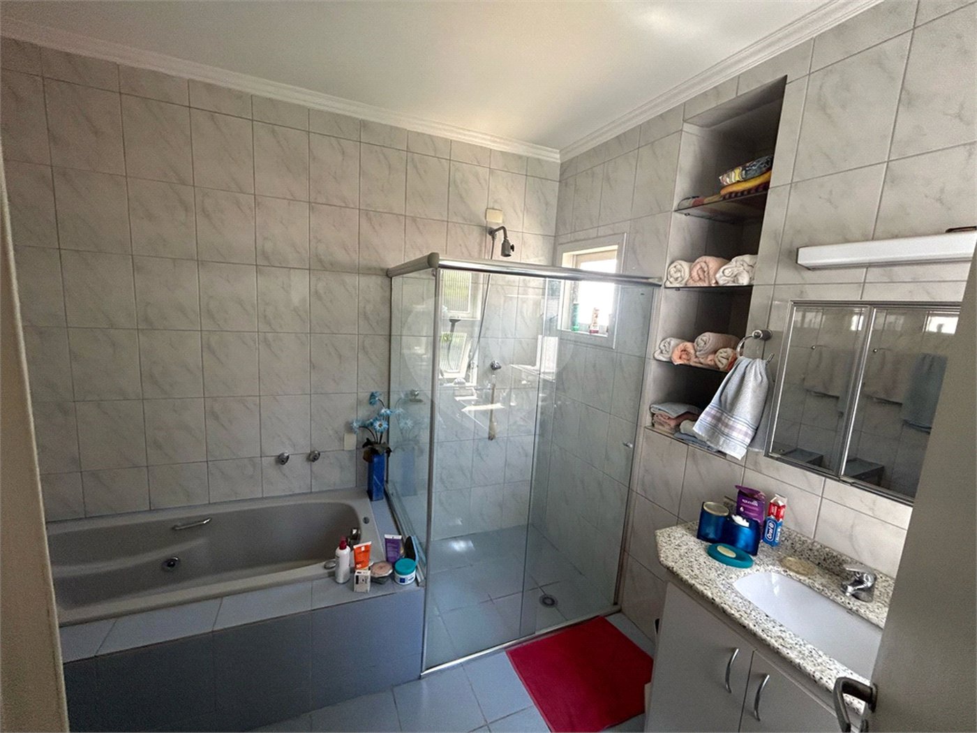 Sobrado à venda com 4 quartos, sendo 2 suítes, em Cidade Mãe do Céu, São Paulo, SP